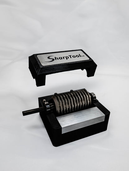 CBN grinding insert with SharpTool 2.0 housing and replacement roller for tool sharpening